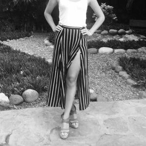 REFORMATION Striped midi skirt in navy blue and white